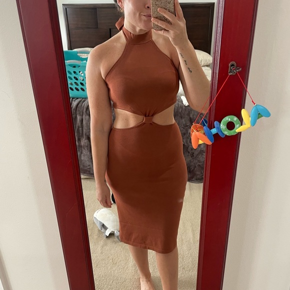 Lulu’s Loving it Rust Brown Knit Cutout Halter Bodycon Midi Dress - Picture 6 of 7